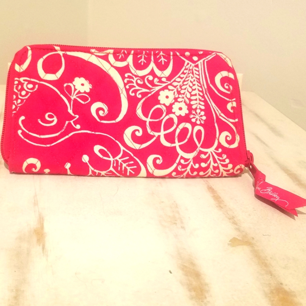 Vera Bradley bi-fold wallet